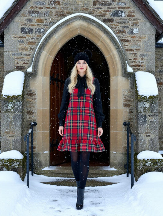 Kleid Tartan Volant