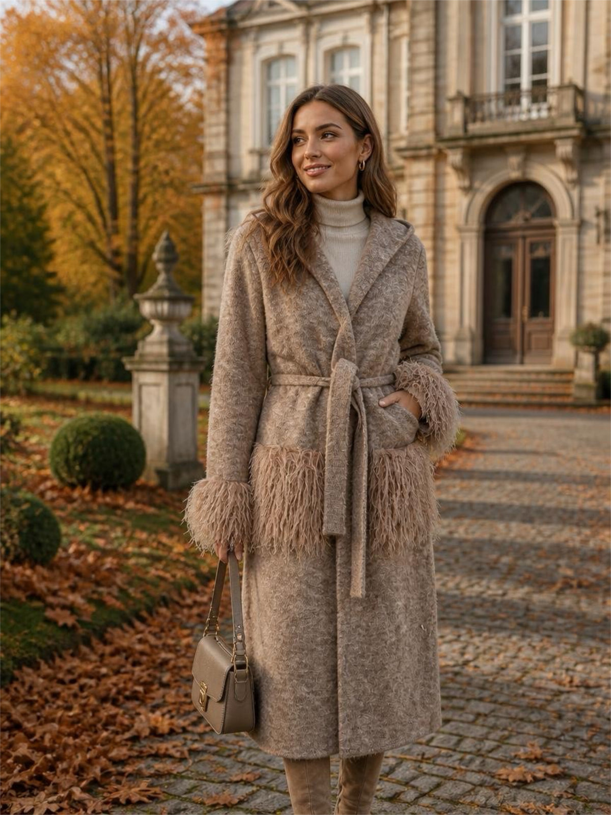 Strickmantel mit Kapuze