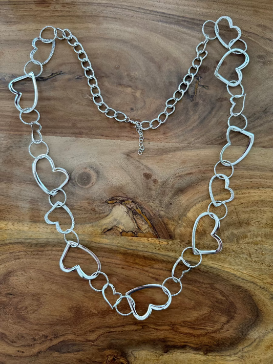 Kette mit Herzen
