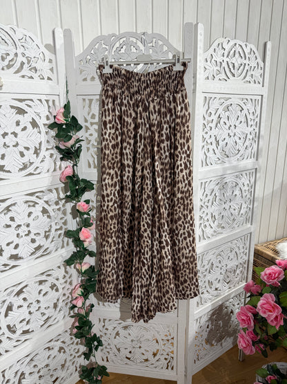 Hose Sahara