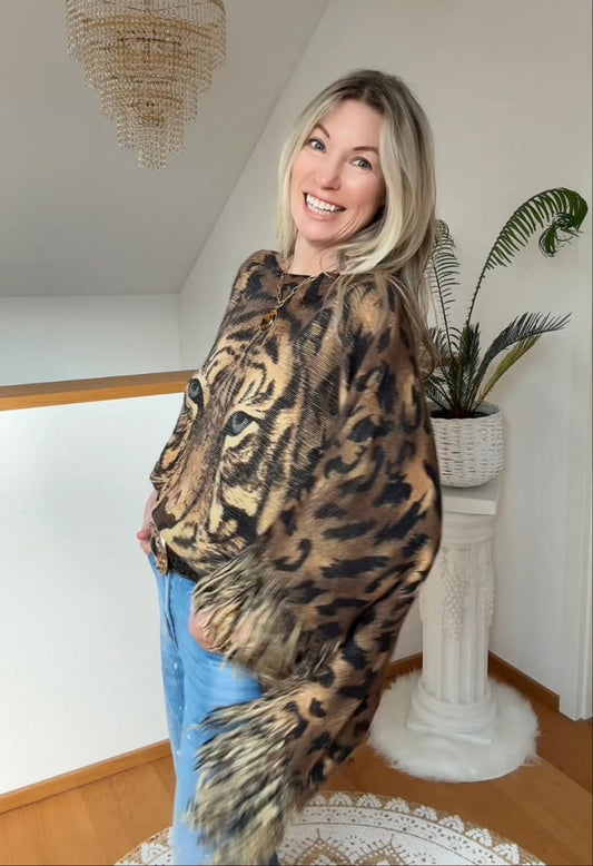 Poncho Tiger